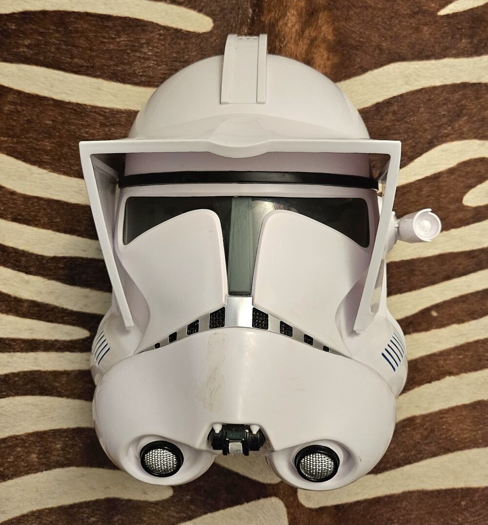 Disney Parks Star Wars The Bad Batch Clone Trooper Voice Changing Mask
